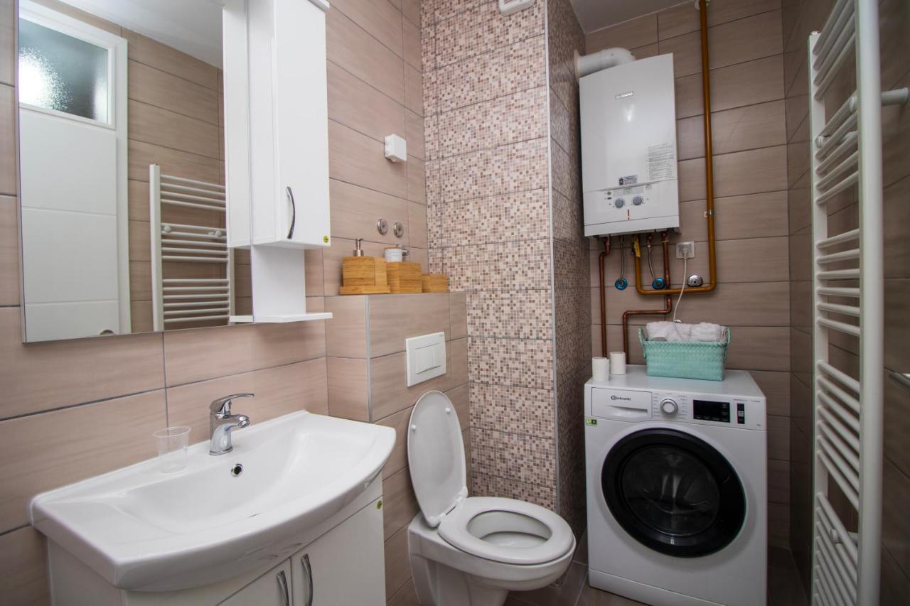 M&A Apartment-Easy Airport Lukavica Ngoại thất bức ảnh